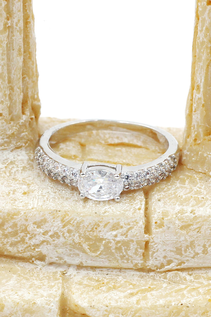silver oval crystal ring