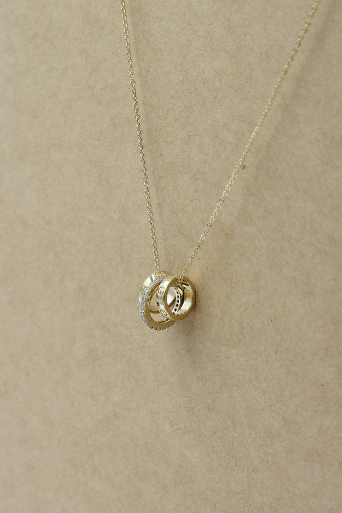 small circle crystal pendant necklace