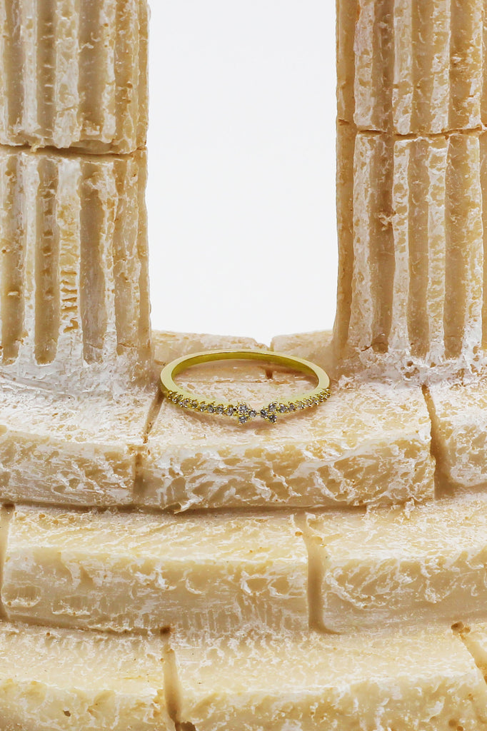 simple small crystal bow ring