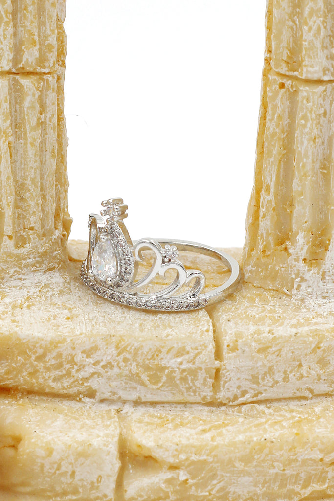 silver noble crown crystal ring