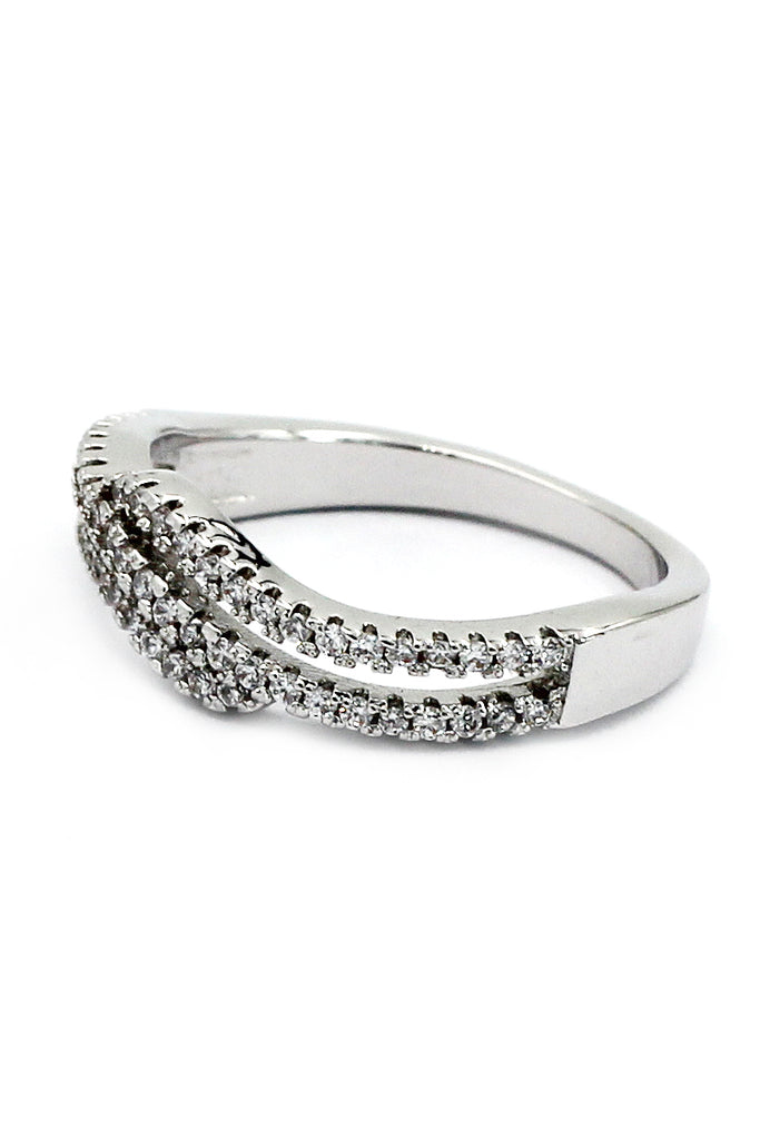 fashion Pai sparkling crystal ring