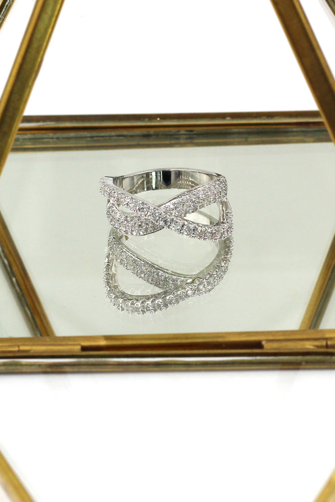 fashion intersect crystal ring