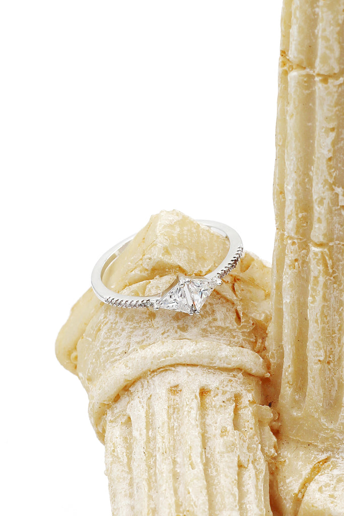 fashion simple silver crystal ring