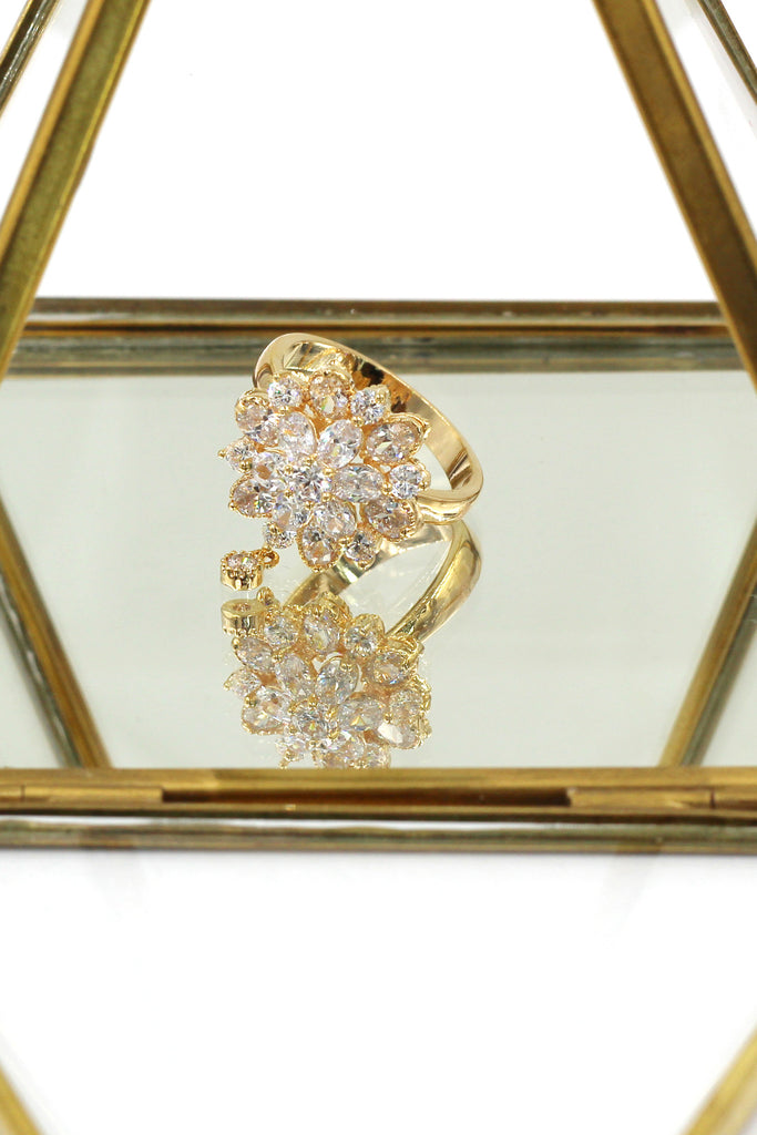 bonzer crystal flower small pendant ring