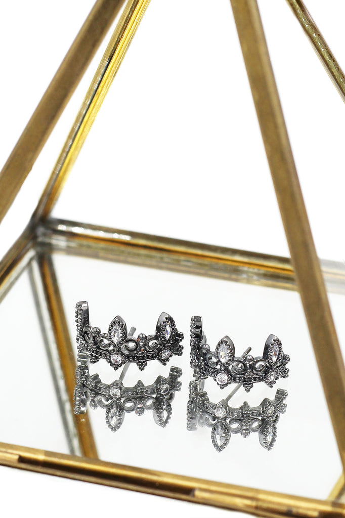 fashion crown crystal earrings