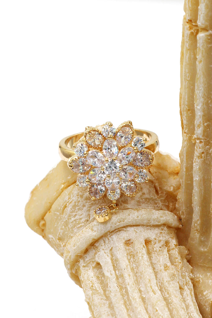 bonzer crystal flower small pendant ring