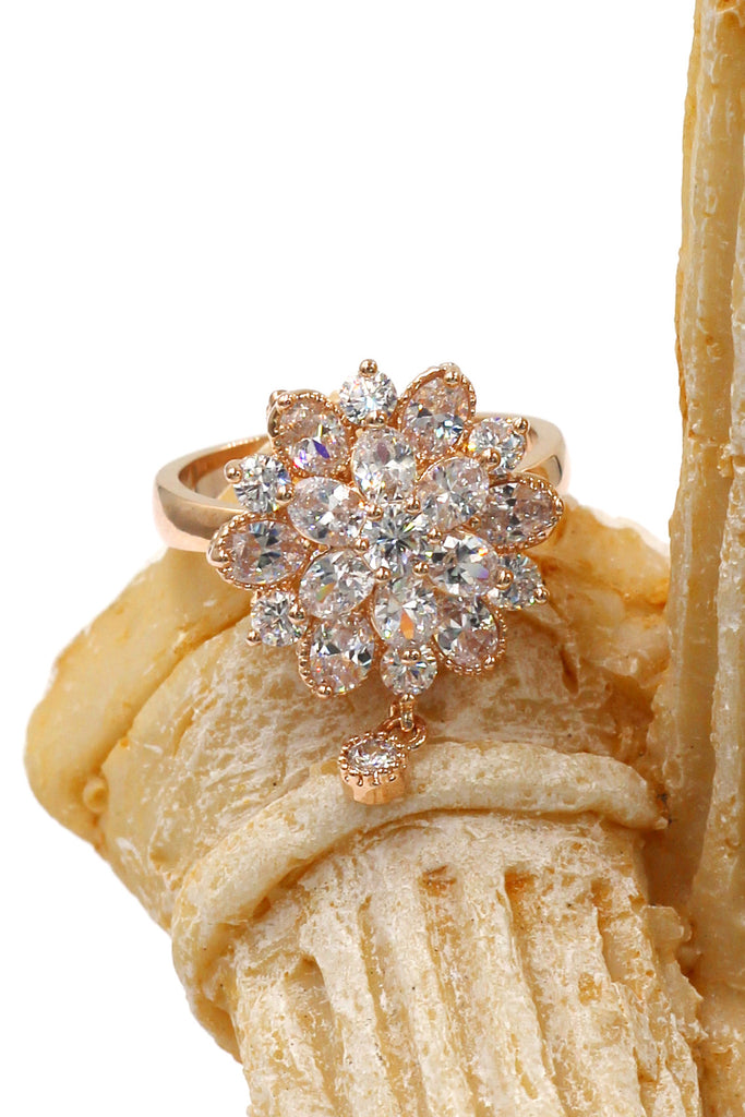 bonzer crystal flower small pendant ring