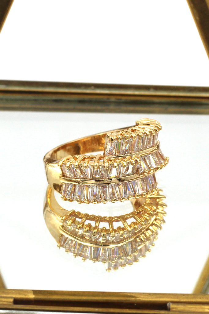 golden three-tiered crystal ring
