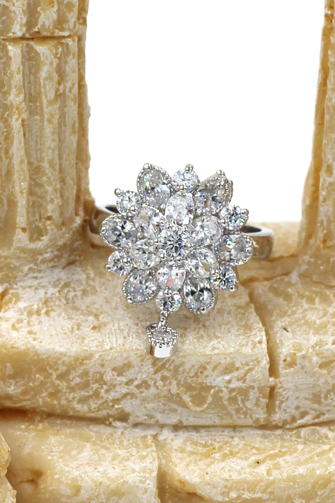 bonzer crystal flower small pendant ring