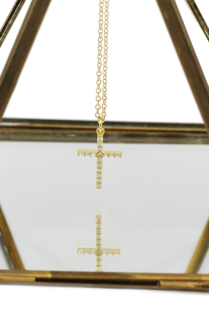 fashion cross crystal pendant necklace