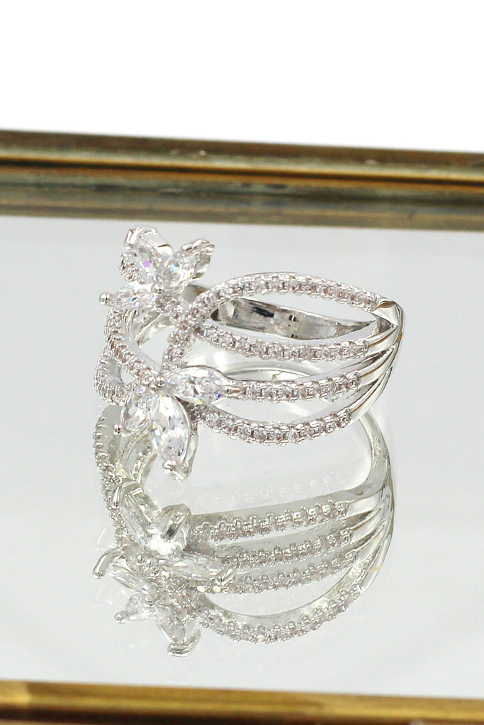 fashion elegant silver crystal ring