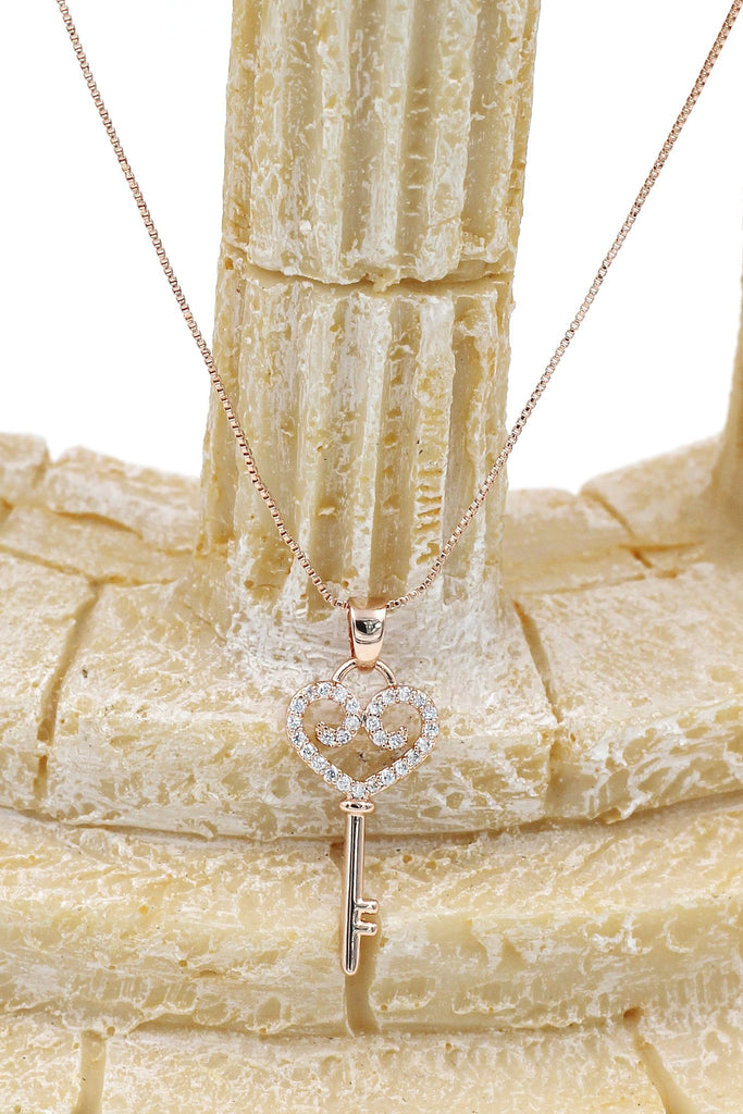 Lovely small crystal heart-shaped key necklace set