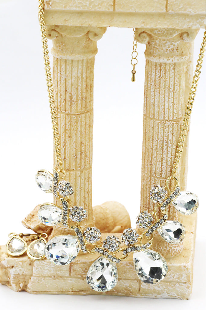 noble cobblestone crystal necklace earrings sets