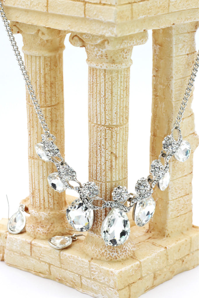 noble cobblestone crystal necklace earrings sets