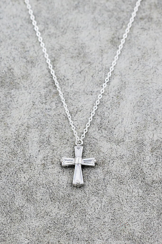 fashion crystal cross pendant necklace