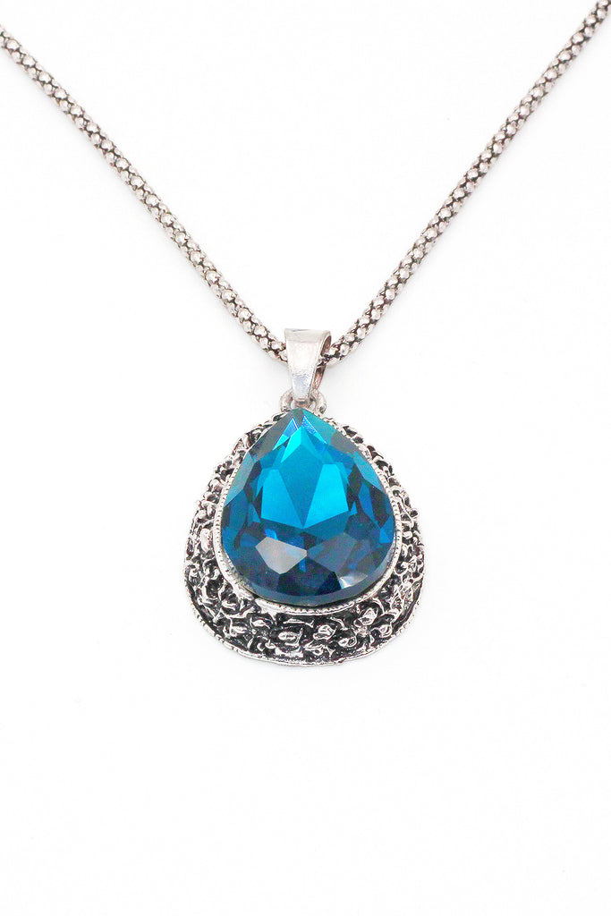 blue crystal pendant necklace