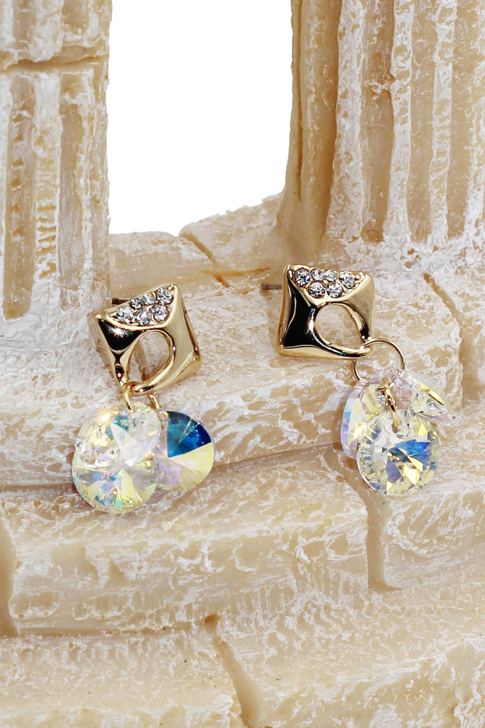 Lovely shiny crystal earrings