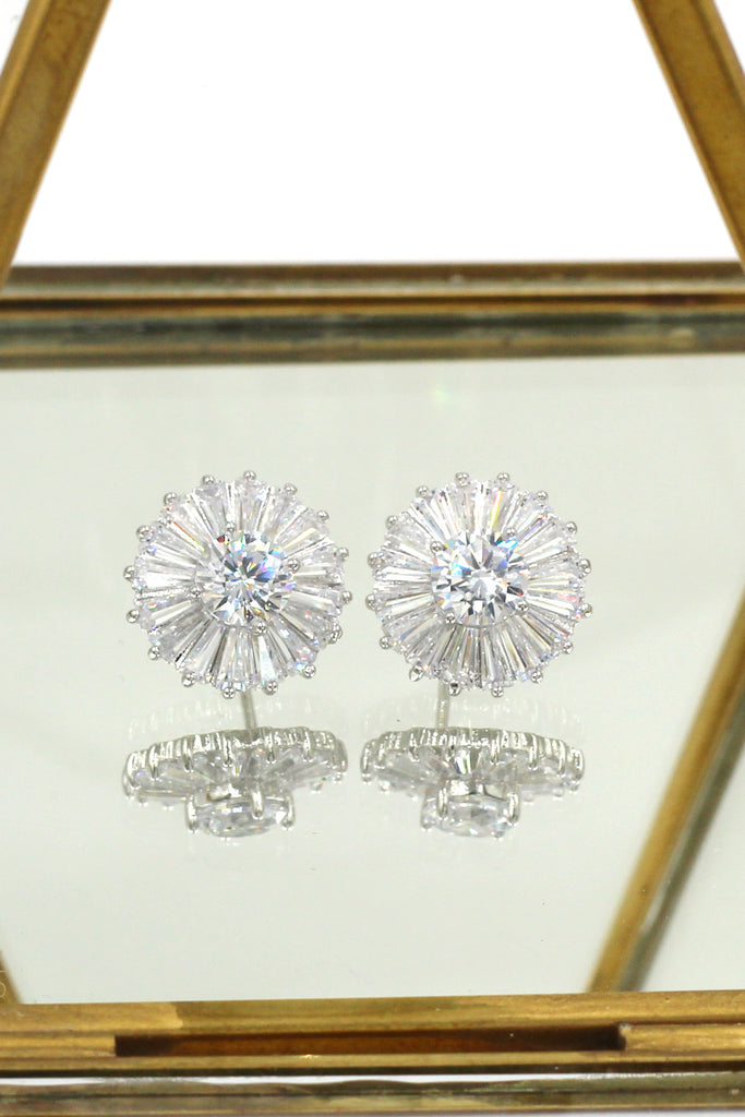 simple shining crystal earrings