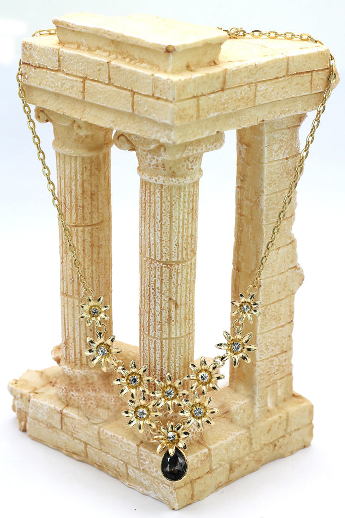 brilliant golden flower crystal necklace