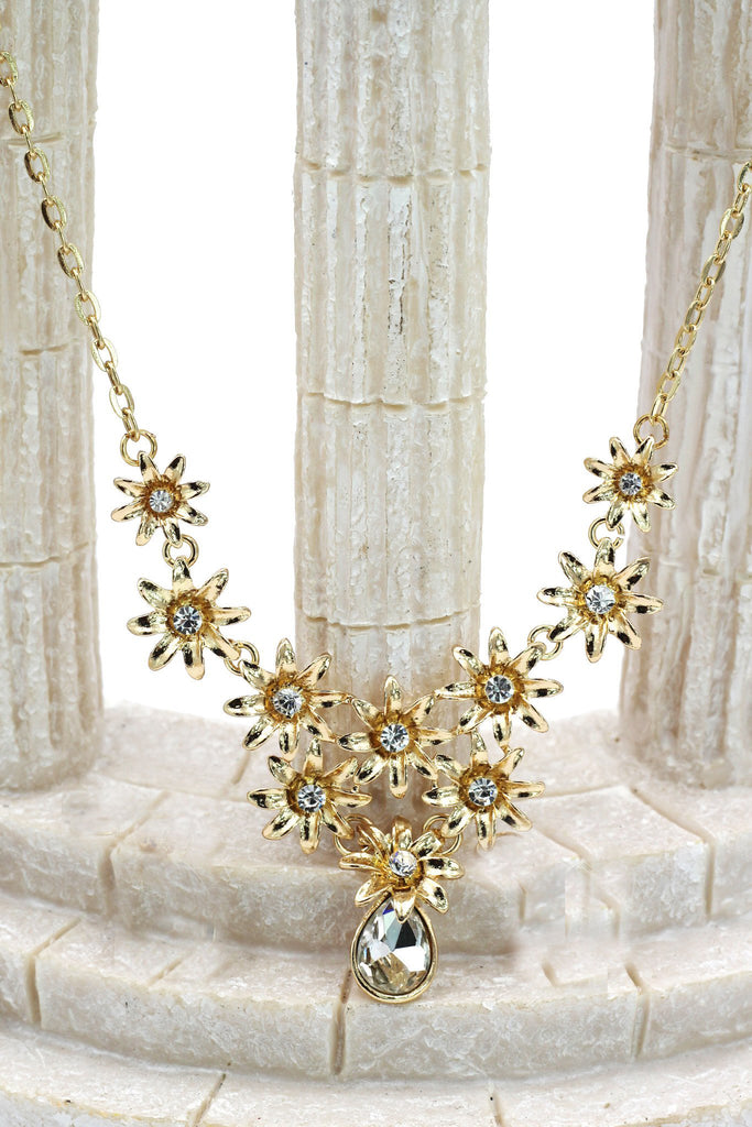 brilliant golden flower crystal necklace