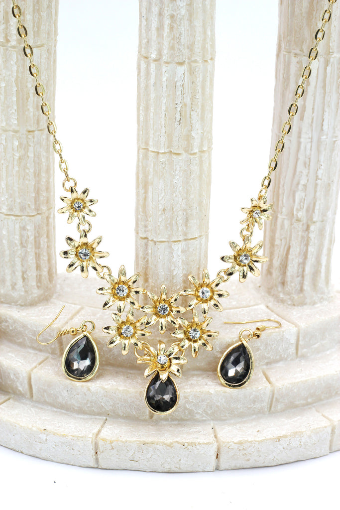 brilliant golden flower crystal necklace earrings set