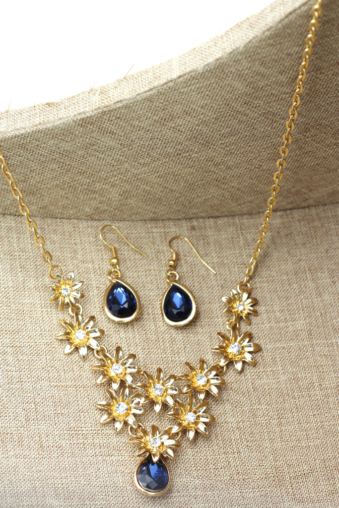 brilliant golden flower crystal necklace earrings set