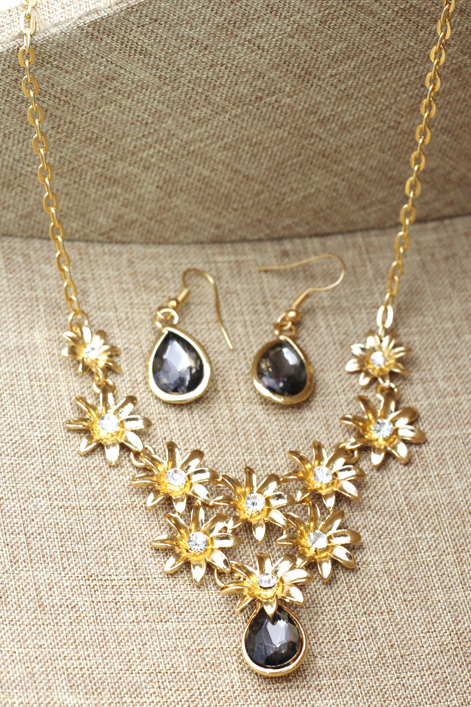 brilliant golden flower crystal necklace earrings set