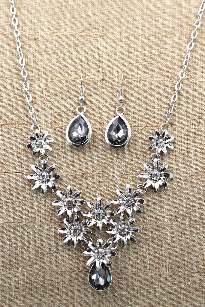 brilliant silver flowers color crystal necklace earrings set