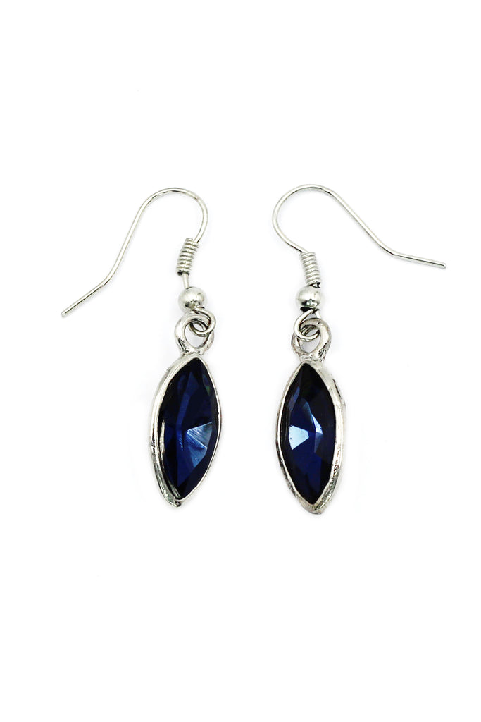 temperament compact crystal earrings
