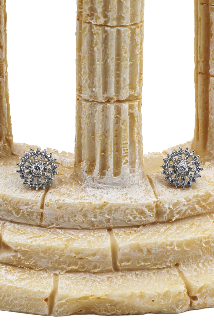 Flashing crystal silver earrings