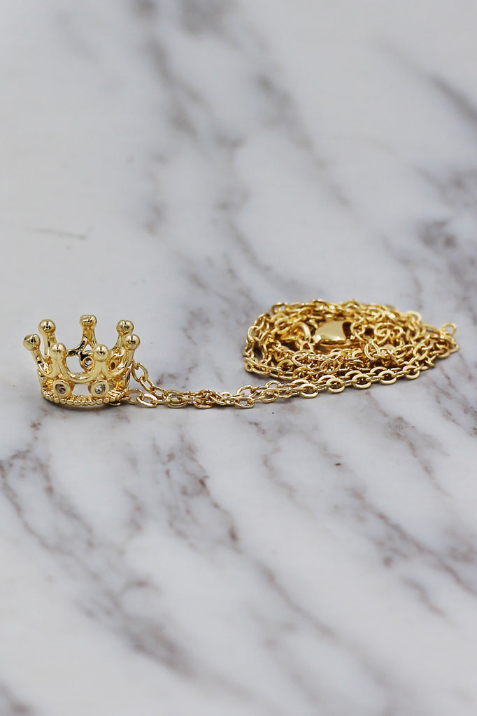 fashion small crown crystal necklace