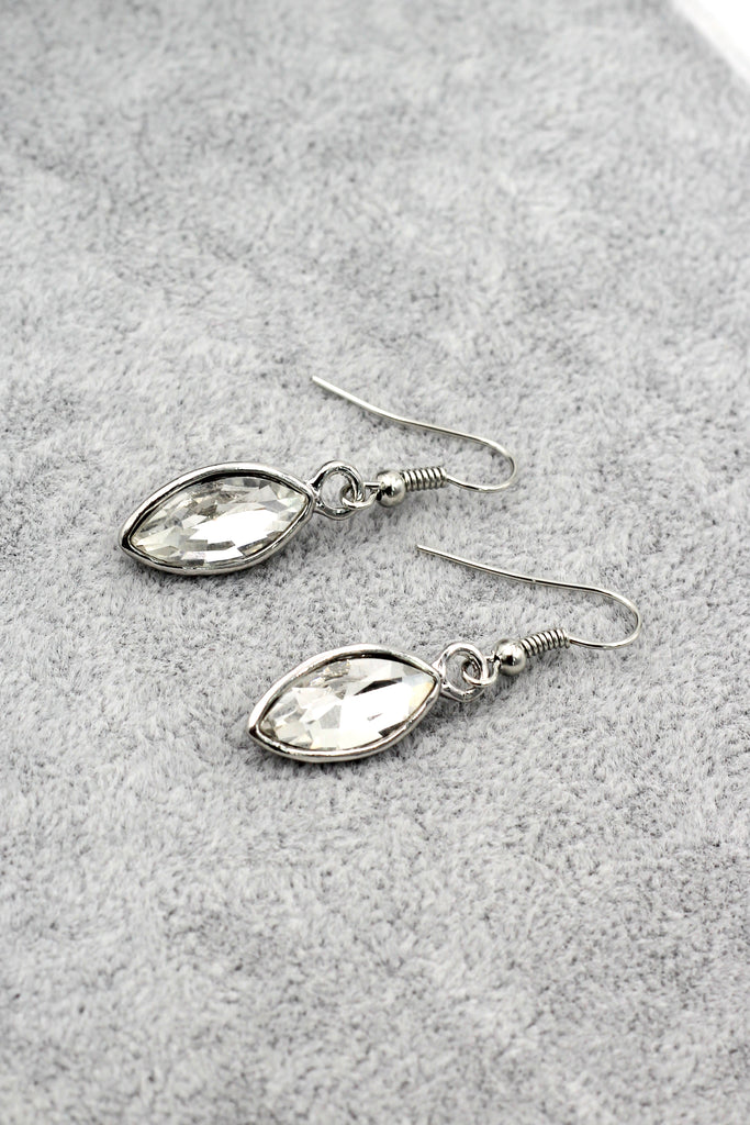 temperament compact crystal earrings