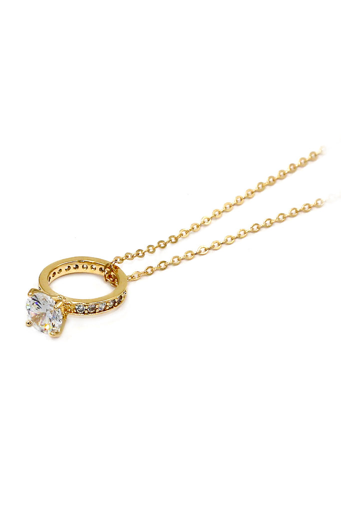 elegant crystal ring clavicle necklace