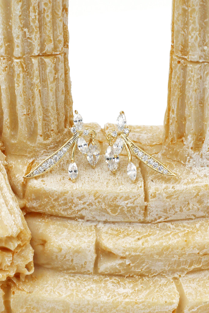 lovely little crystal dragonfly earrings