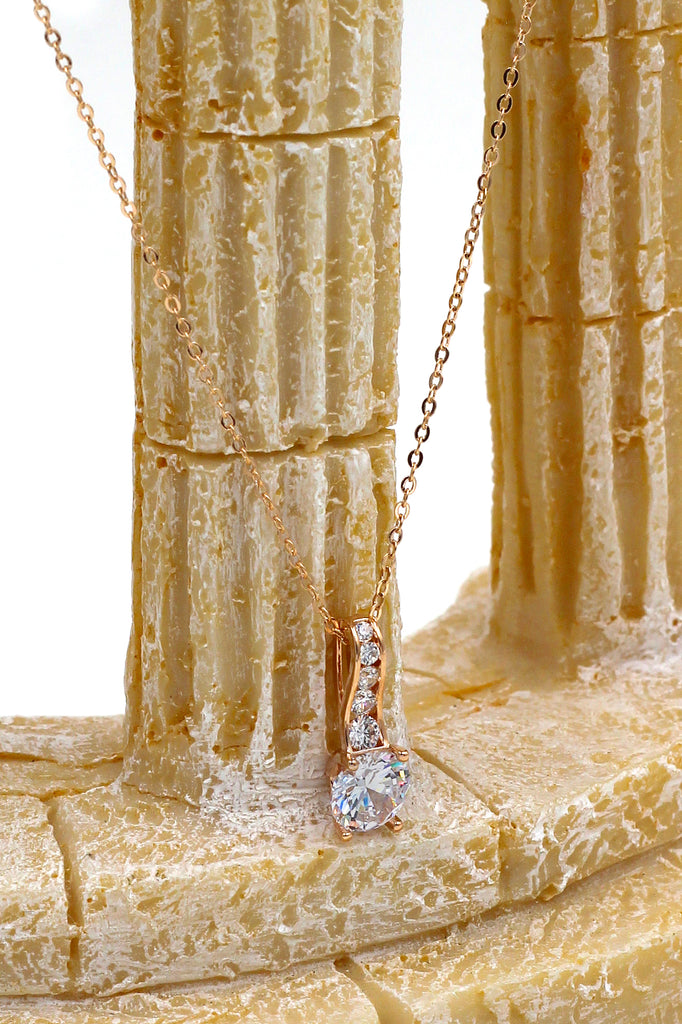 elegant rose gold crystal necklace