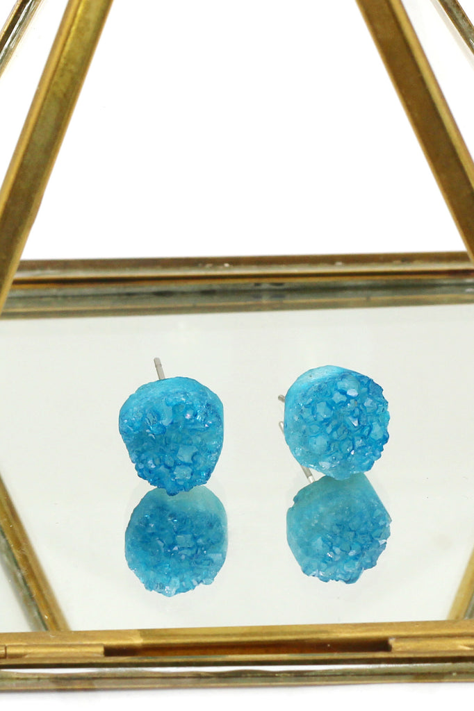 simple gradual change color crystal earrings