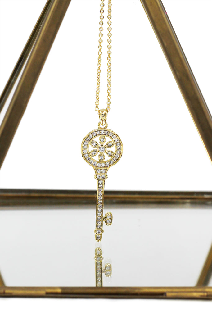 fashion flower crystal key necklace