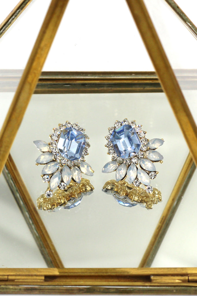 elegant colorful crystal golden earrings