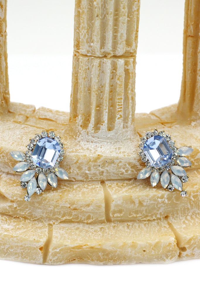 elegant colorful crystal golden earrings
