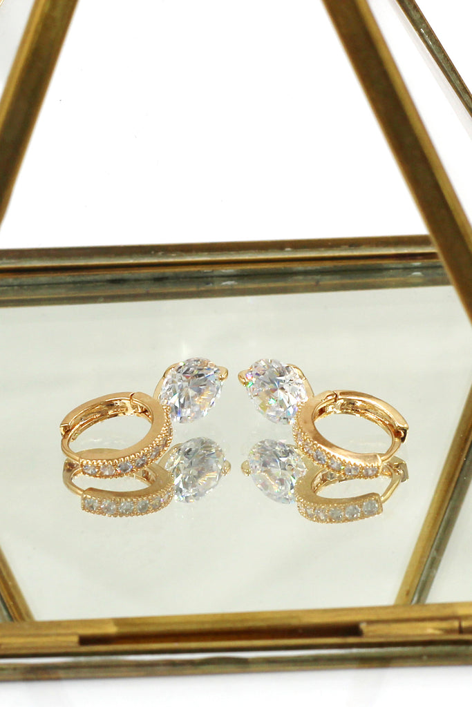 fashion hook crystal earrings