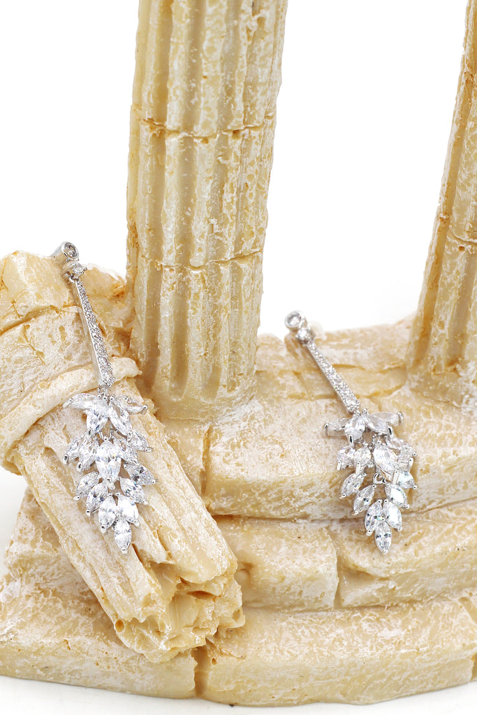 sparkling crystal tassel leaves earrings