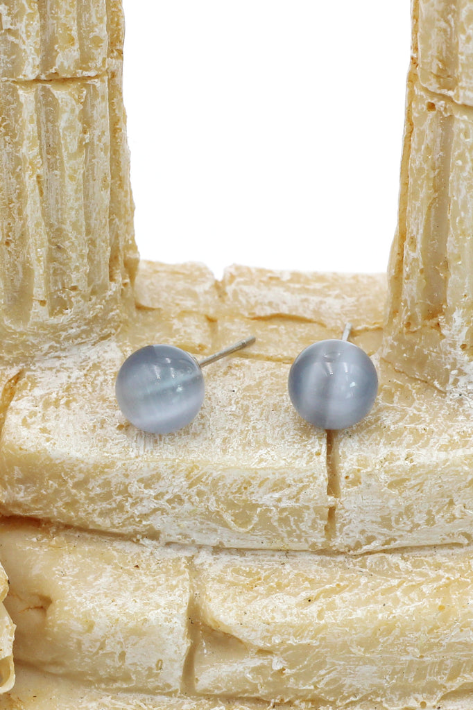 fashion ball silver needle earrings