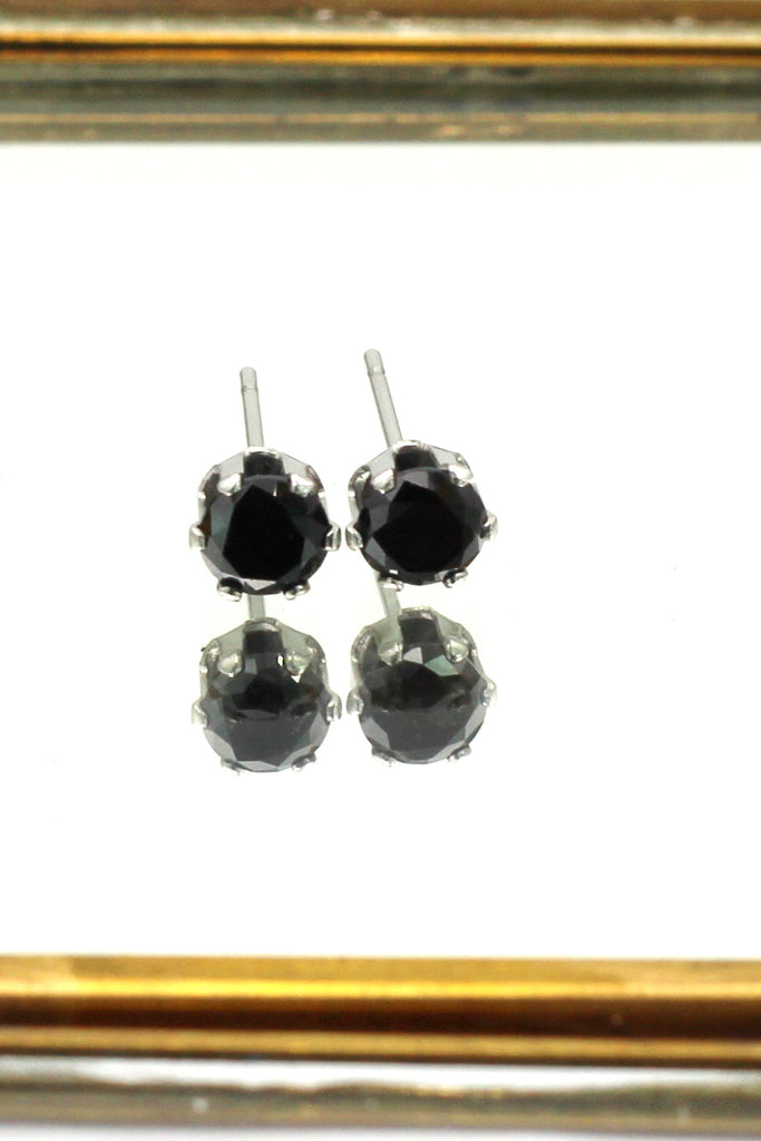 mini six-claw small crystal stud earrings