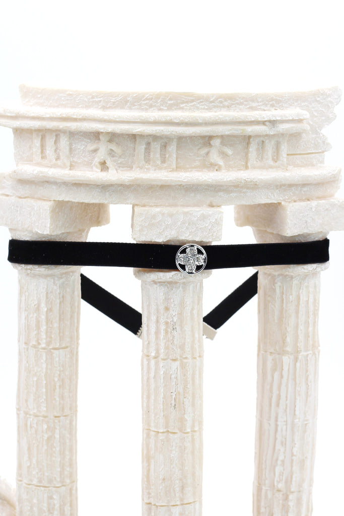 ladies plush belt circle crystal choker