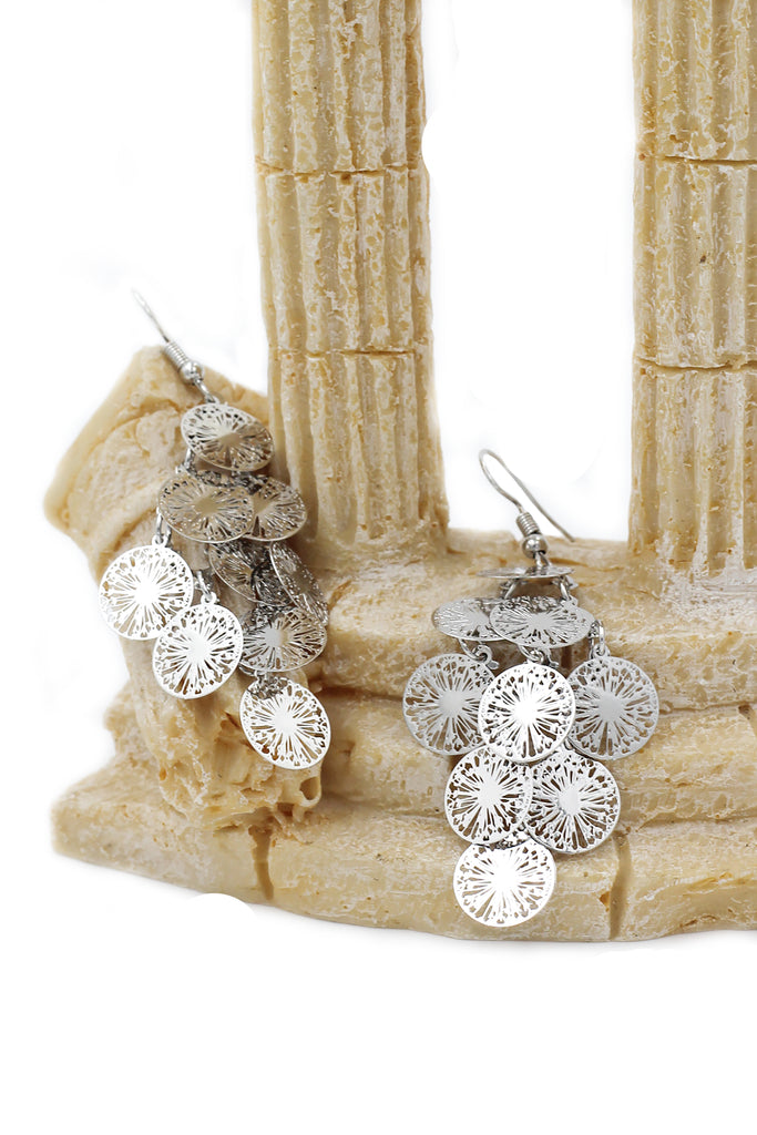 Fashion retro hollow earrings