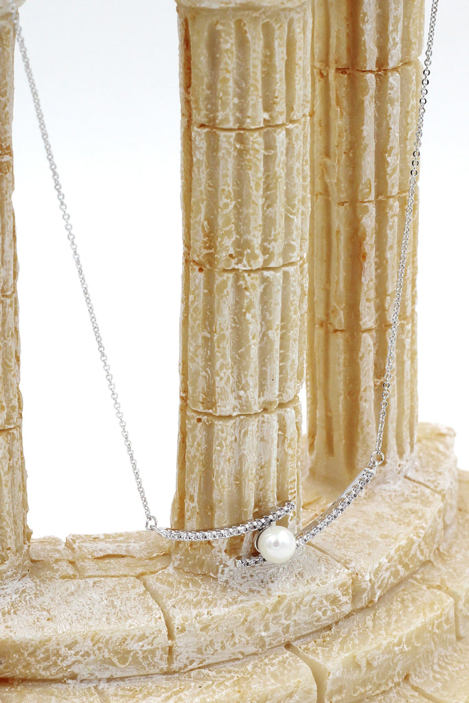 simple style crystal and pearl silver necklace