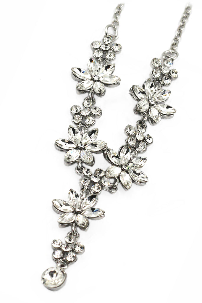elegant flower crystal necklace