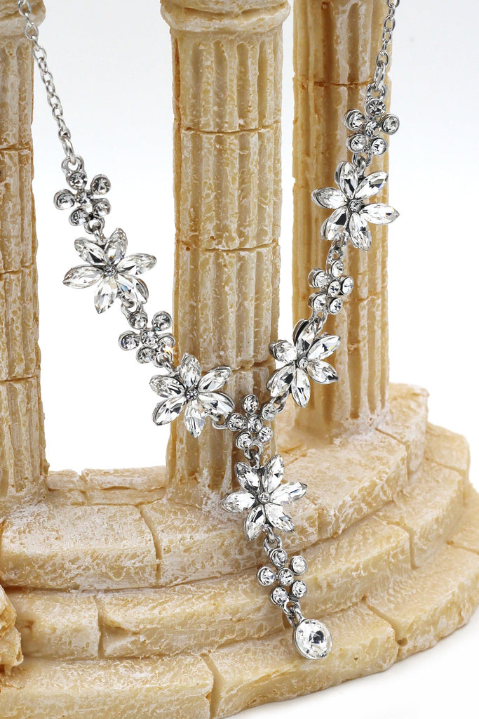 elegant crystal flower necklace earrings set