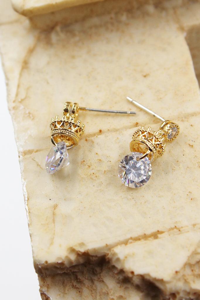 shiny crown crystal earrings
