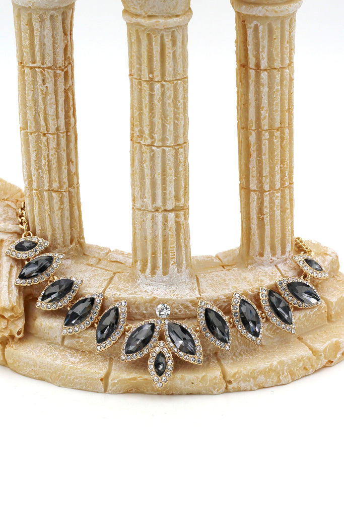 fashion crystal groats necklace